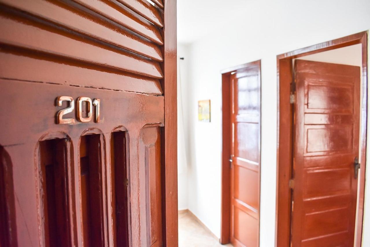 Tamboleiro Flats Hotel Salvador Exterior photo